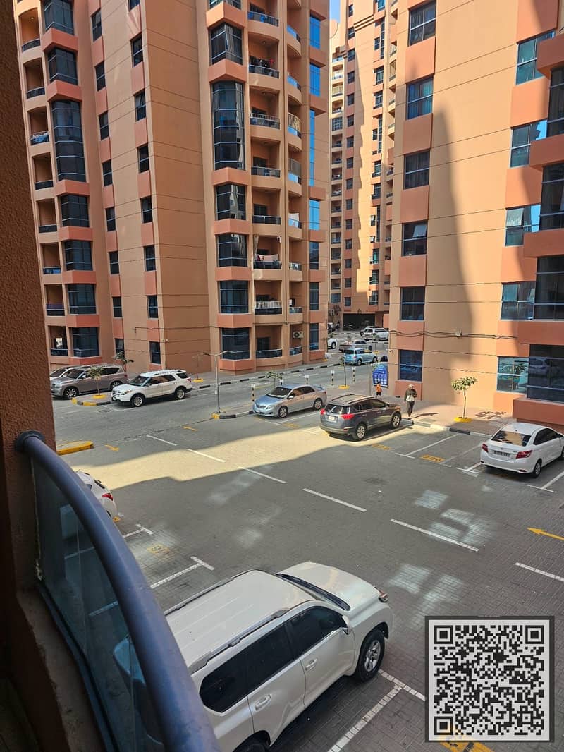 6 d251eb3c-accc-4bf8-bb05-b96f1733ccf7. jpg