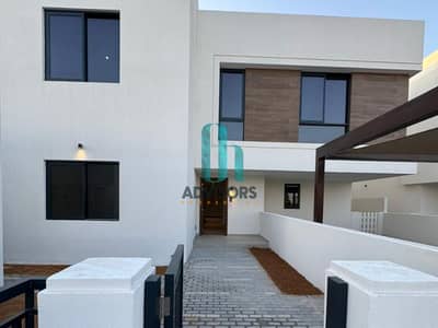 5 Bedroom Villa for Rent in Yas Island, Abu Dhabi - image-800x600 (14). jpg