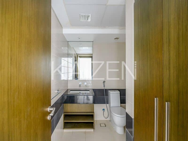 11 Loft tower East 505 (10 of 13). jpg