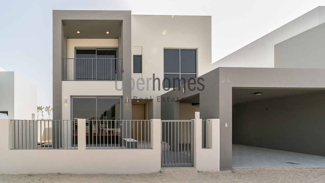 Luxurious 5 Bedroom Villa near Pool & Park