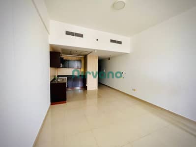 High Floor | Spacious | Near Metro | Vacant