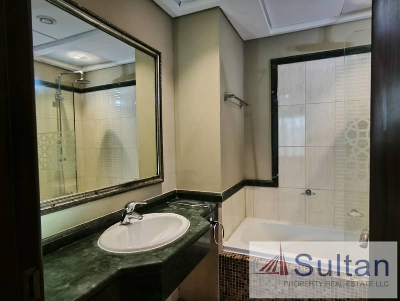 8 bathroom1a. JPG