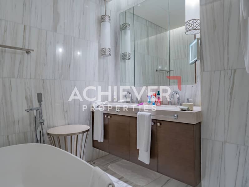 32 Fountain Views-96. jpg