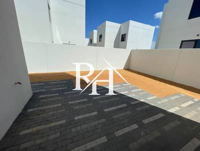 4 Bedroom Villa for Sale in Yas Island, Abu Dhabi - WhatsApp Image 2025-01-31 at 4.12. 52 PM (1). jpeg