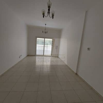 2 Bedroom Flat for Sale in Al Majaz, Sharjah - 01. jpeg