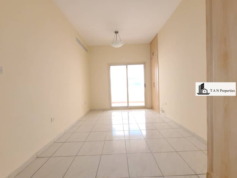 Spacious Layout | With Balcony| All Amenities - Image 10