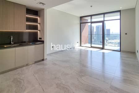 1 Bedroom Apartment for Rent in Business Bay, Dubai - Brand new | Modern | Spacious layout