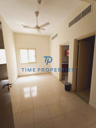 Studio for Rent in Deira, Dubai - Spacious Studio | Family-Only | Prime Location | Naif 10 Building