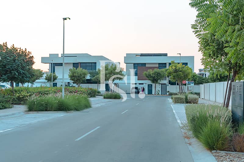 3 west-yas-abu-dhabi-yas-island- (10). JPG