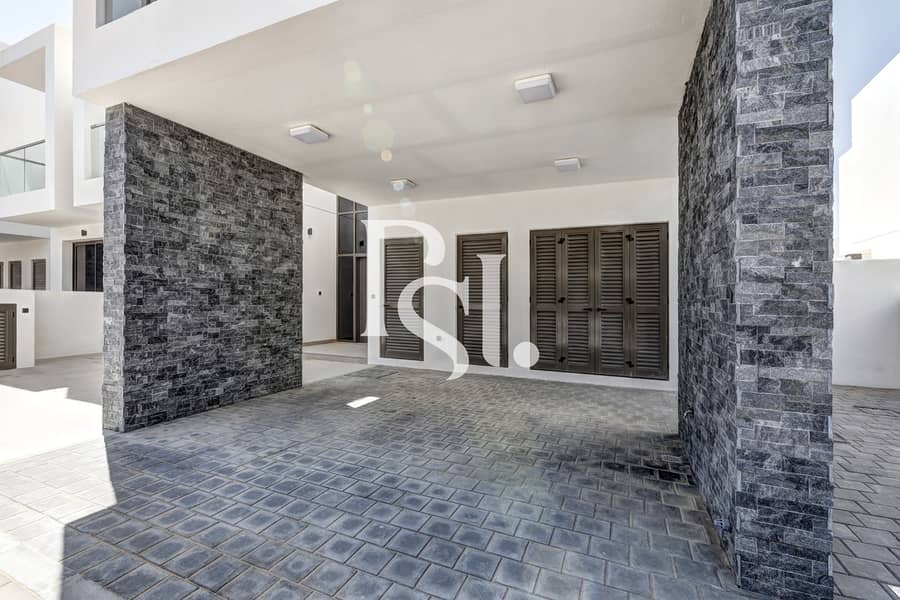 9 3-bedroom-yas-acres-th-361-3y-parking-. jpg