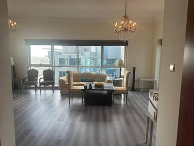 VACANT | SPACIOUS UNIT | NEAR METRO