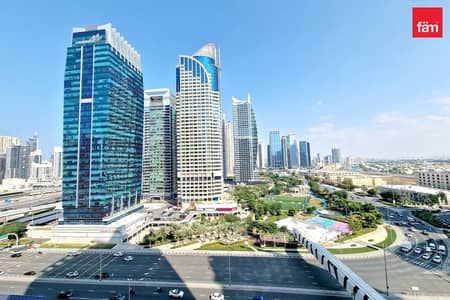 Office for Rent in Jumeirah Lake Towers (JLT), Dubai - Fitted | Partitions | Vacant | DMCC | SZR View