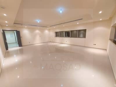 4 Bedroom Flat for Rent in Tourist Club Area (TCA), Abu Dhabi - Super 4br simplex,  mina Road