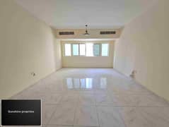 شقة في بناية الحفيت،الخان 1 غرفة 35000 درهم - 10776722