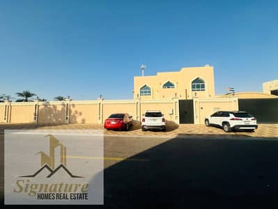 Big Villa Available For Rent In Al Jurf Ajman