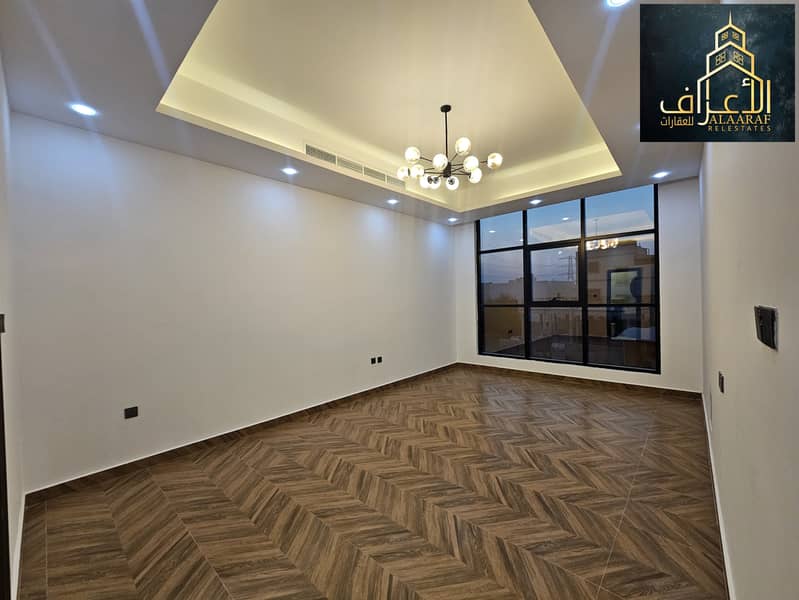 13 edc3d765-403a-4f7d-b5c3-8975d84778e1. jpg
