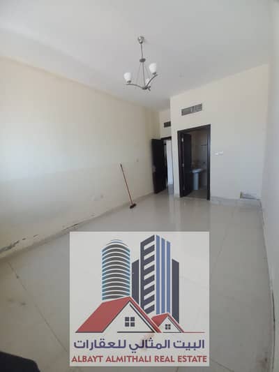 Heres the long version translated into English:  **1 Bedroom and Living Room for Rent in Al Rawda 1 - Great Price**  If you're looking for a comforta