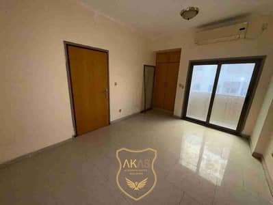 1BHK Chiller Free Apartment l 2 Balcony l With Wardrobe l Family Building l Near Rolla Park l