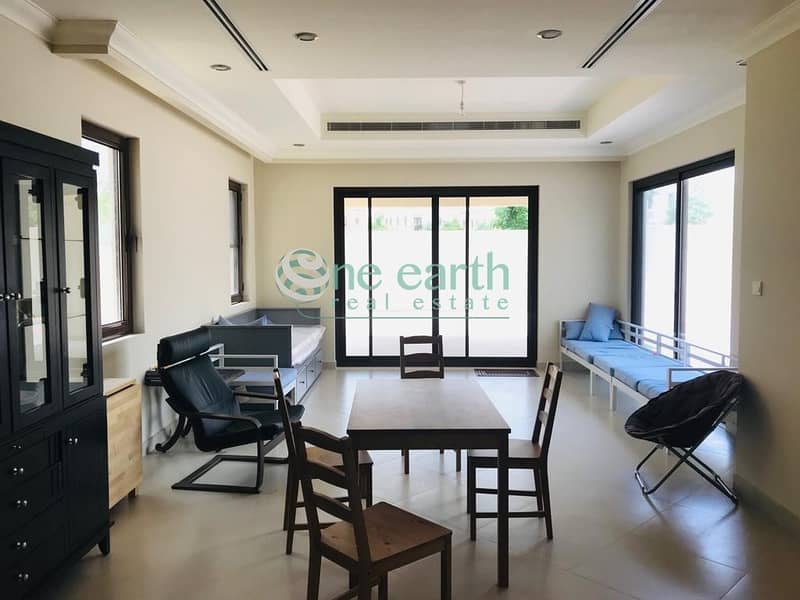Single row type 3 4BR Next to pool & park Single row type 3 4BR Next to pool & park