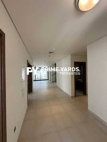 5 Bedroom Villa for Rent in Yas Island, Abu Dhabi - Modern finishing l Spacious Layout l Prime Location