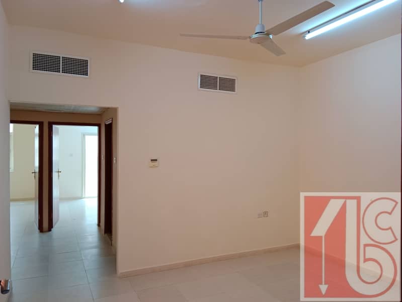 9 The Hall from Another Angle - الصالة من زاوية أخرى
