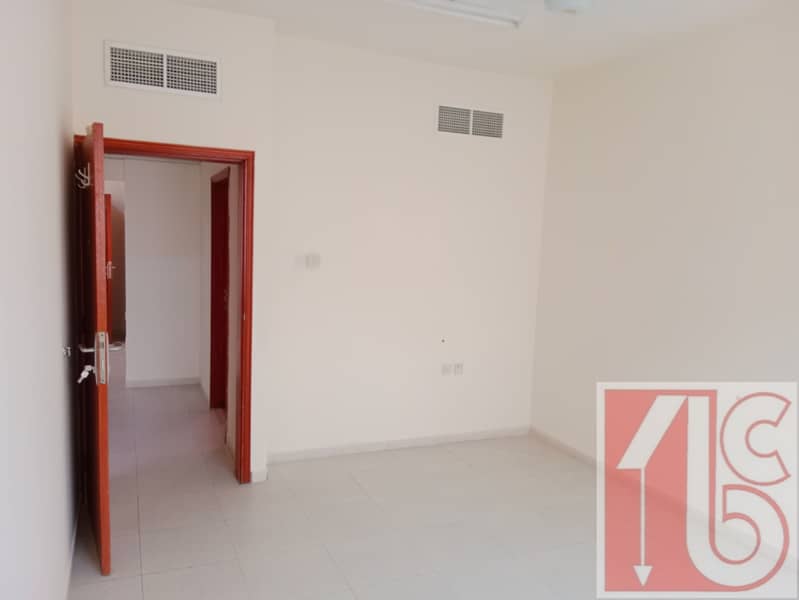 13 The 2nd Bedroom - الغرفة الثانية
