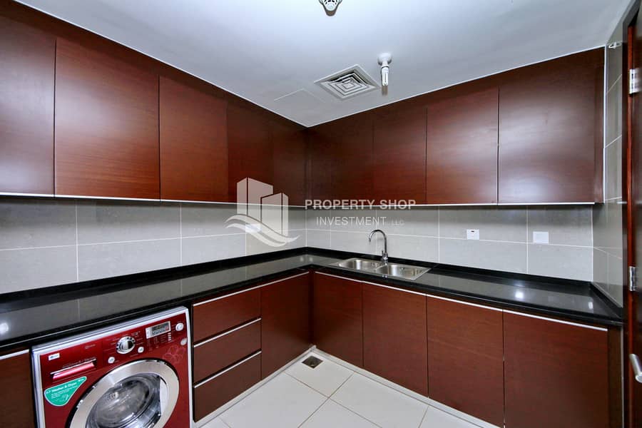 9 2-bedroom-apartment-al-reem-island-marina-square-marina-blue-kitchen-3. JPG