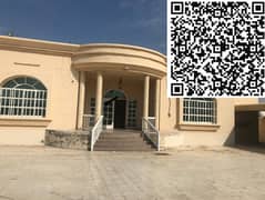 فيلا طابق ارضي للايجار بعجمان  الجرف 1 مساحه 15 الف قدم  4 غرف + مجلس + صاله  غرفه طعام  اماكن للزراعه حوش كبير جدا  باركن داخلي مغطي  مطلوب 90 الف فق