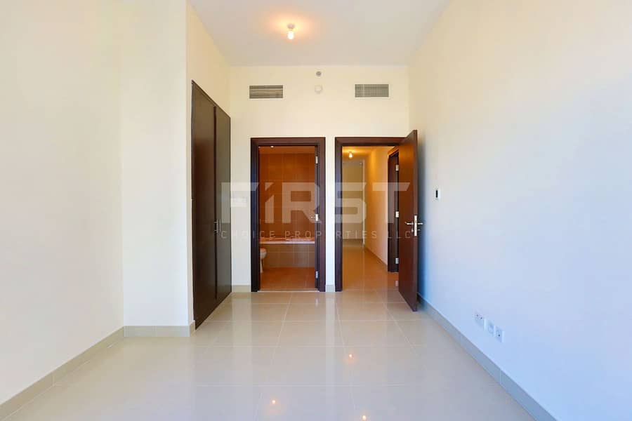 9 Internal Photo of 2 Bedroom Apartment in Sigma Towers City of Lights Al Reem Island Abu Dhabi UAE (8). jpg