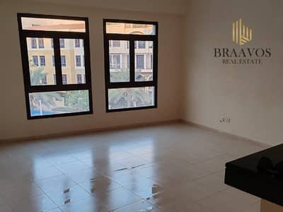 1BR | SPACIOUS | POOL VIEW | WELL MAINTAINED UNIT