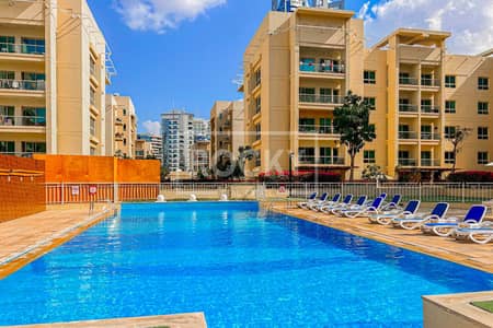 2 Bedroom Flat for Sale in The Greens, Dubai - Pool View | Spacious | Study Room | Rented