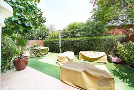 EXCLUSIVE | Upgraded | Backing Pool EXCLUSIVE | Upgraded | Backing Pool
