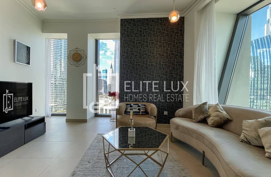 6 LIVING ROOM 5. jpg