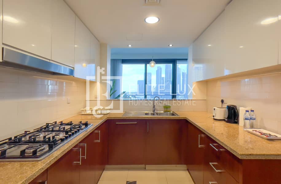 12 KITCHEN 1. jpg