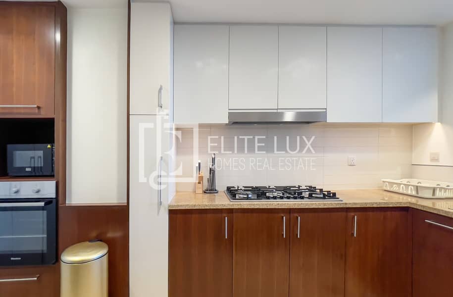 13 KITCHEN 2. jpg