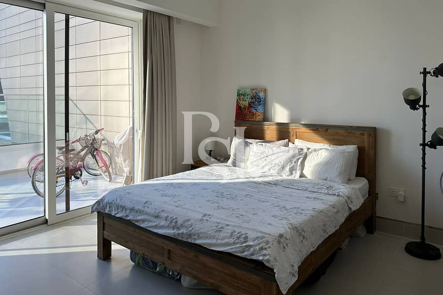 8 2BRM-Apartment-Unit-402-Shams-Al-Reem-Island-Abu-Dhabi-UAE-Bedroom (10). jpg