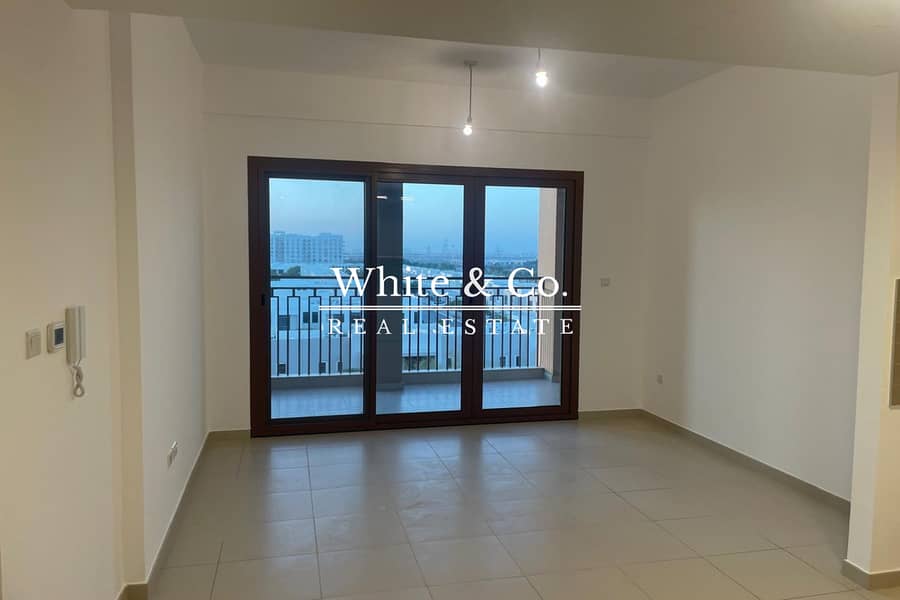 1 Bedroom | Community Views | Tenanted 1 Bedroom | Community Views | Tenanted