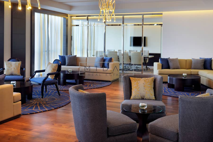 17 Executive Lounge 3. JPG