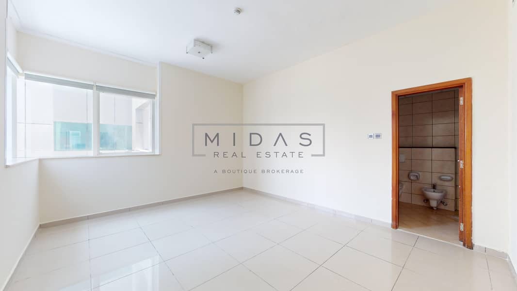4 MIDAS-REAL-ESTATE-Marina-Pinnacle-07062024_094551. jpg