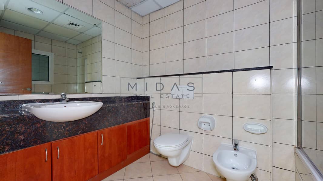 12 MIDAS-REAL-ESTATE-Marina-Pinnacle-07062024_094658. jpg