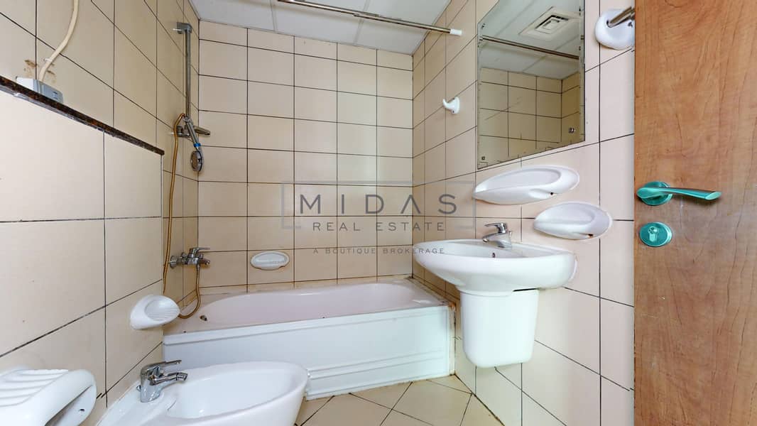 13 MIDAS-REAL-ESTATE-Marina-Pinnacle-07062024_094906. jpg