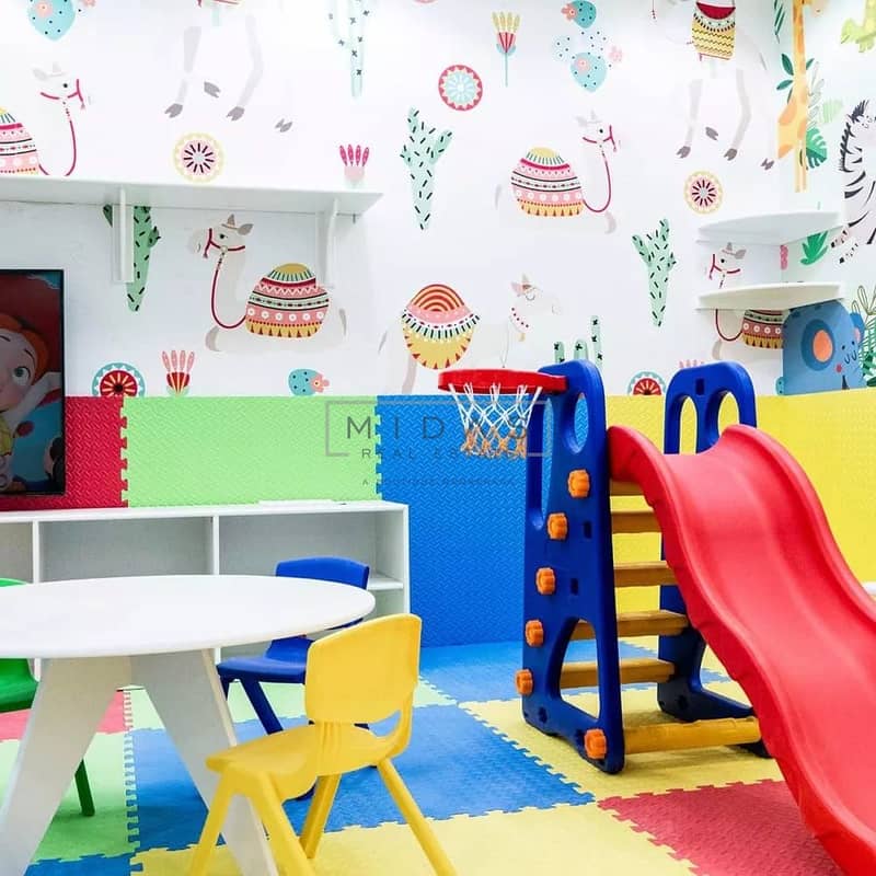 16 Kids club. jpg