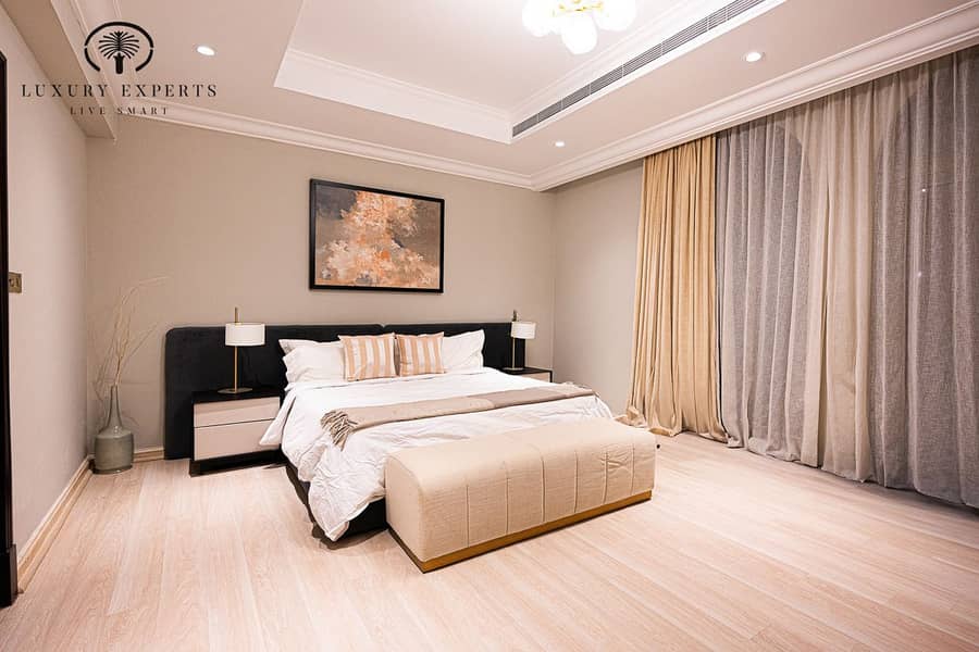 11 luxury experts  4. jpg