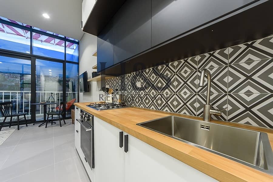 14 Great Opportunity I High ROI I Partial Skyline View