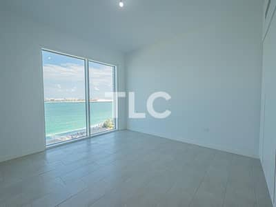 2 Bedroom Apartment for Rent in Jumeirah Beach Residence (JBR), Dubai - Full Panoramic Sea View | Huge Balcony Unfurnished