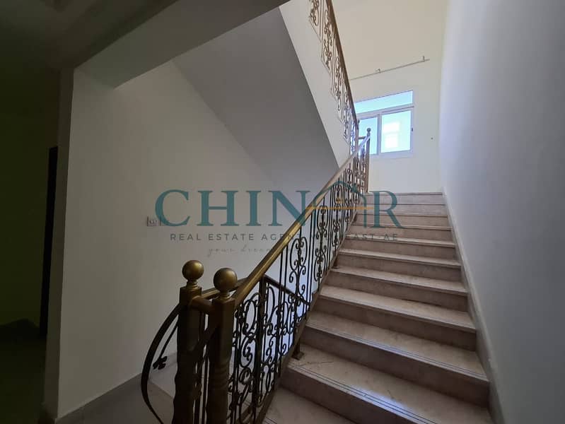 6 0cff7ddc-239d-46d1-9f7e-d2bd8d2ae527. jpg