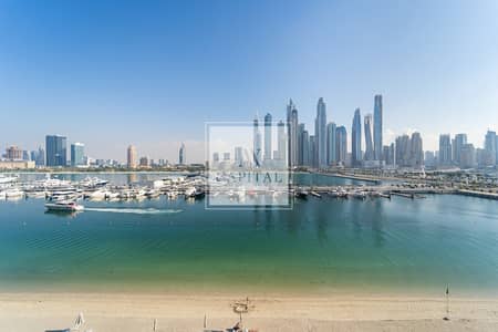 2 Bedroom Flat for Sale in Dubai Harbour, Dubai - Emaar Beachfront | Fully Furnished | Sea View