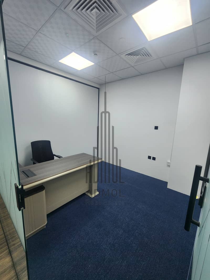 8 office photo. jpg
