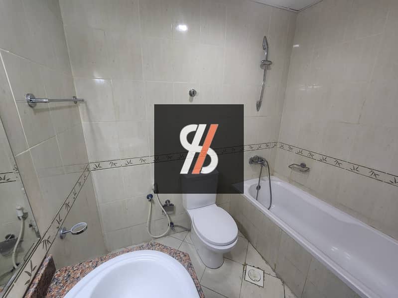 13 b0fa876c-2bd6-4bd0-8288-eda0e7653095. jpg