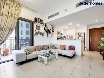 Vacant | With 3 Parking | Ready To Move In